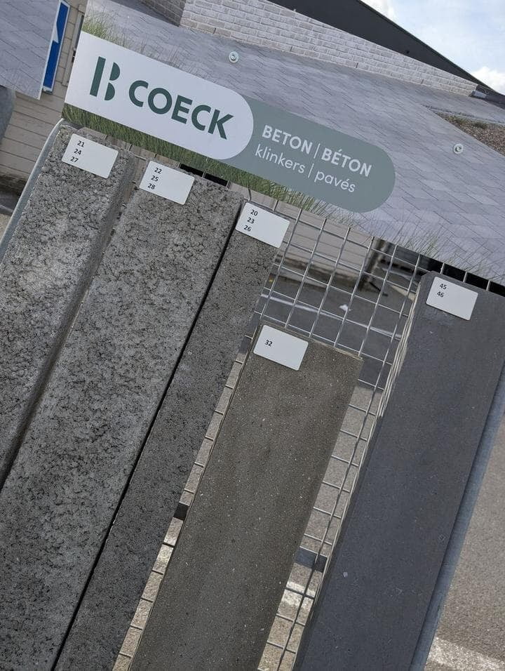 Coeck betonborders en palissaden in ruwe en gladde afwerking bij Bouwcenter MVR Oostende